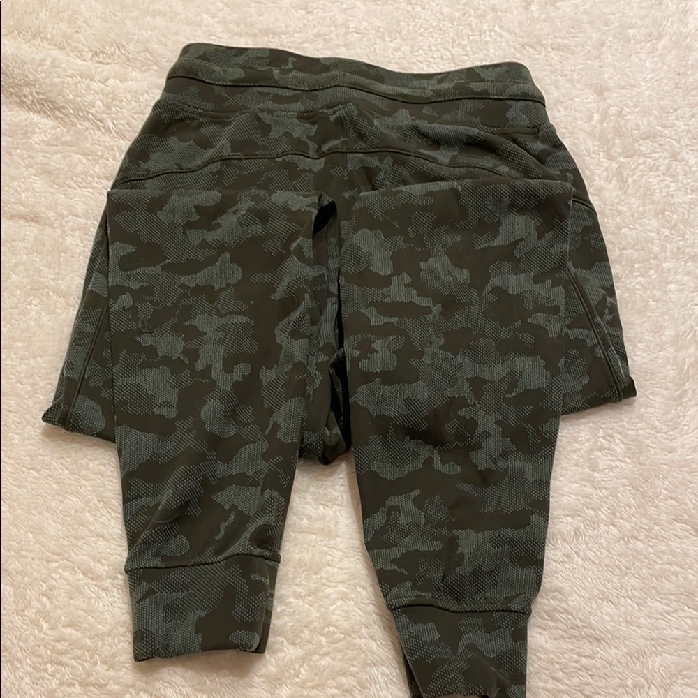 Camo lululemon joggers